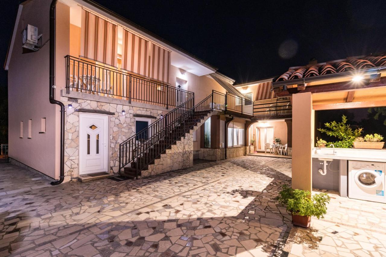 Apartments Kendel فاجانا المظهر الخارجي الصورة